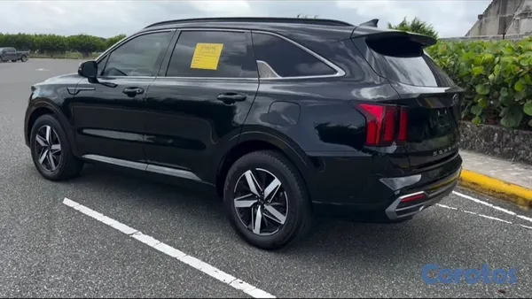 2021 Kia Sorento — foto 3 / 8