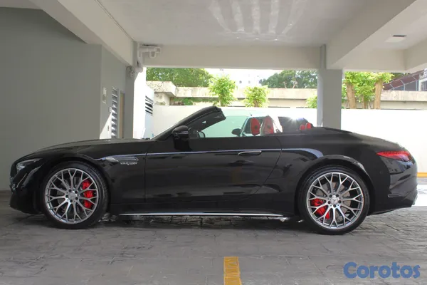 2026 Mercedes-Benz Clase SL 55-AMG — foto 4 / 9