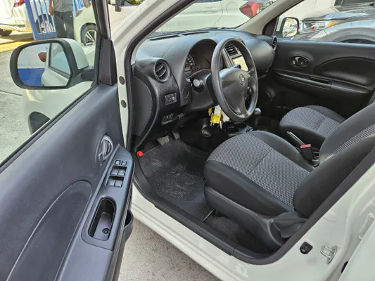 2019 Nissan March — foto 6 / 8