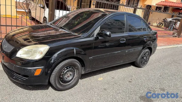 2009 Kia Rio — foto 5 / 8