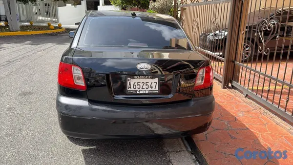 2009 Kia Rio — foto 6 / 8