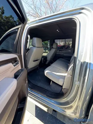 2023 Chevrolet Silverado — foto 5 / 16