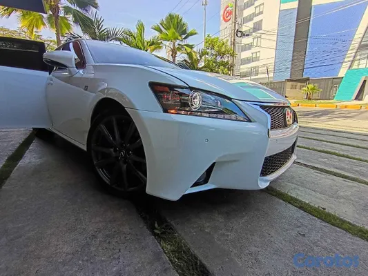 2015 Lexus Gs — foto 3 / 8