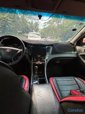 2013 Hyundai Sonata — foto 5 / 6