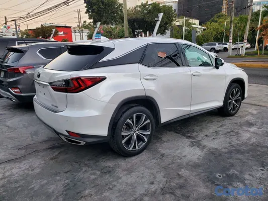 2021 Lexus Rx — foto 4 / 10