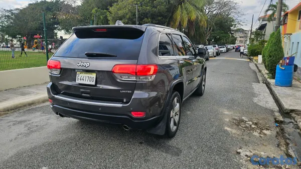 2014 Jeep Grand Cherokee — foto 4 / 11