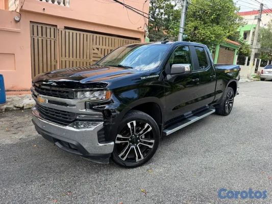 2020 Chevrolet Silverado — foto 4 / 9