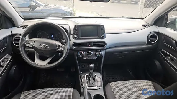 2020 Hyundai KONA — foto 7 / 12