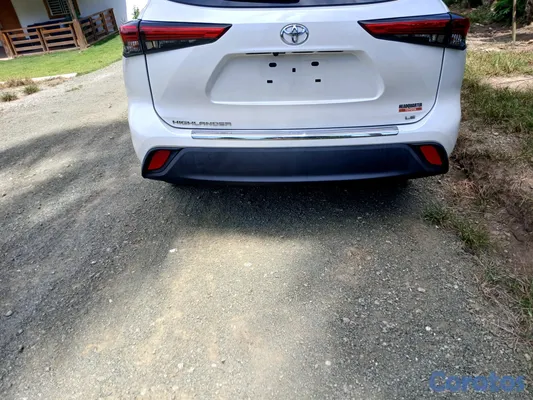 2021 Toyota Highlander — foto 3 / 7