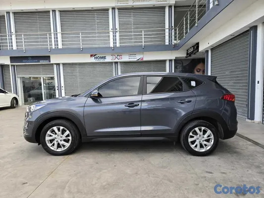 2020 Hyundai Tucson — foto 10 / 14