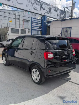 2019 Toyota Passo — foto 12 / 14