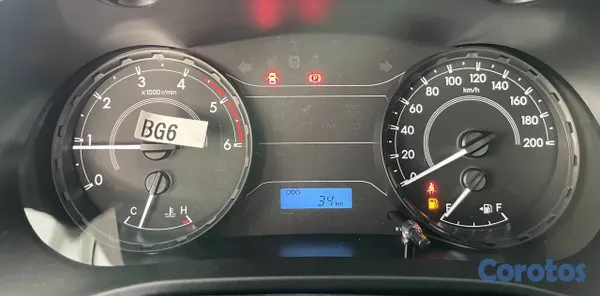 2026 Toyota Hilux — foto 9 / 10