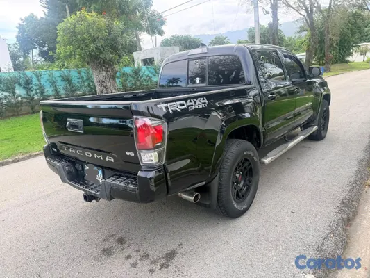 2016 Toyota Tacoma — foto 4 / 12