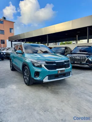 2025 Kia Seltos — foto 3 / 12