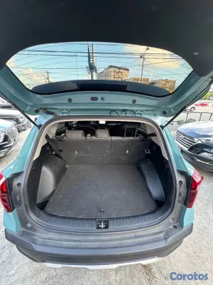 2025 Kia Seltos — foto 11 / 12