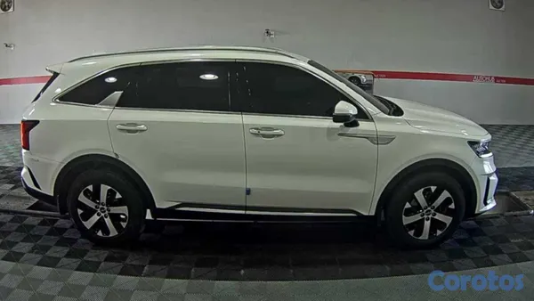 2022 Kia Sorento — foto 10 / 19
