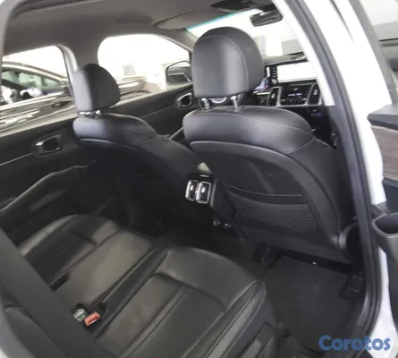 2022 Kia Sorento — foto 15 / 19
