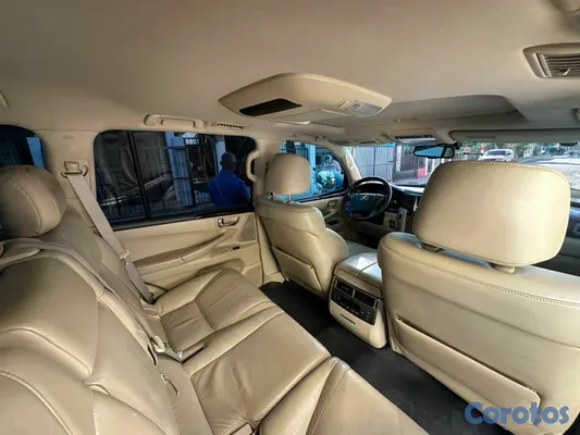 2011 Lexus Lx — foto 7 / 10