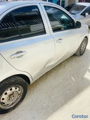 2011 Nissan March — foto 7 / 7