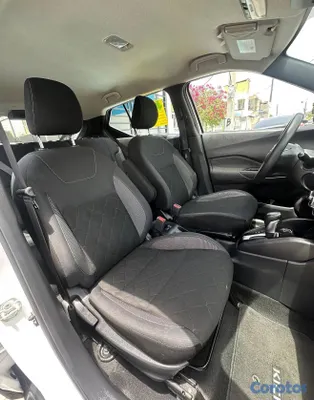 2020 Nissan Kicks — foto 8 / 10
