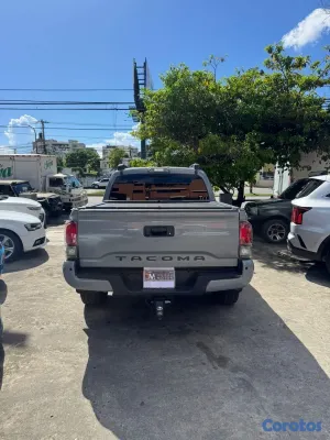 2020 Toyota Tacoma — foto 7 / 9