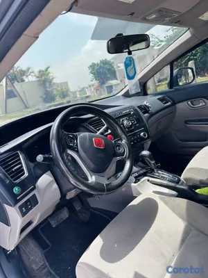 2013 Honda Civic — foto 5 / 10