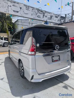2020 Nissan Serena — foto 3 / 12