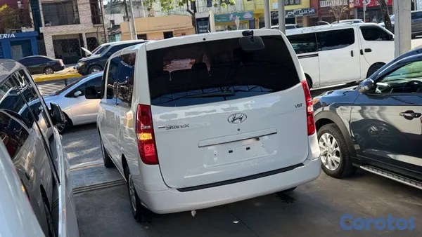 2020 Hyundai Grand Starex — foto 4 / 10