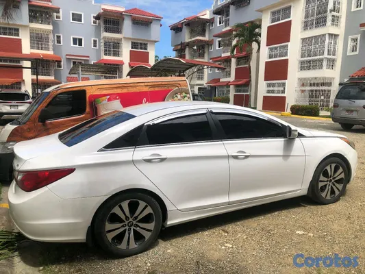 2016 Hyundai Sonata — foto 3 / 4