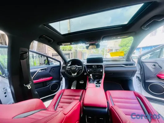 2021 Lexus Rx — foto 4 / 8