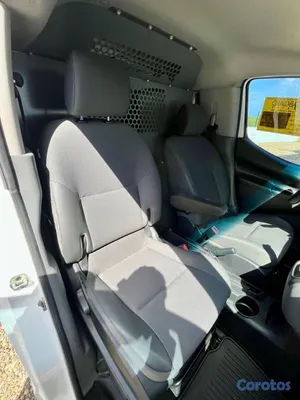 2020 Nissan NV — foto 6 / 10