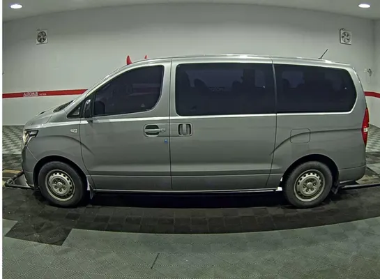 2019 Hyundai Grand Starex — foto 4 / 10