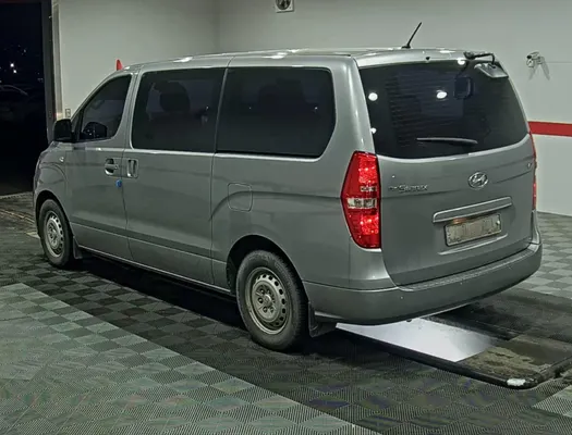 2019 Hyundai Grand Starex — foto 5 / 10