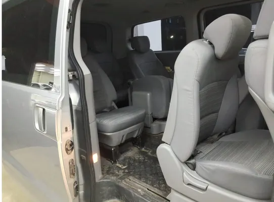 2019 Hyundai Grand Starex — foto 10 / 10
