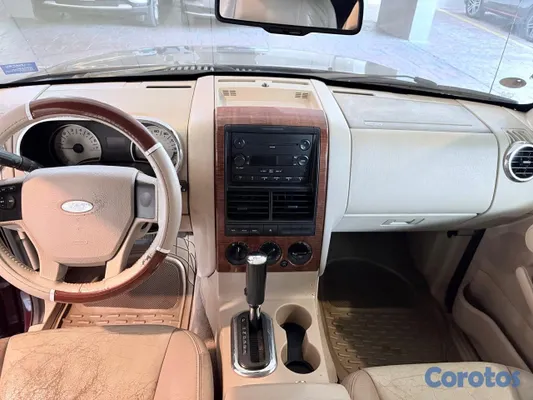 2006 Ford Explorer — foto 4 / 11