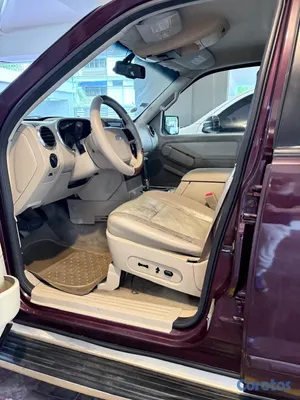 2006 Ford Explorer — foto 7 / 11