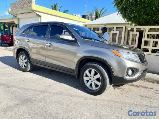 2011 Kia Sorento — foto 3 / 7