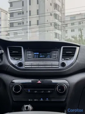 2016 Hyundai Tucson — foto 4 / 15