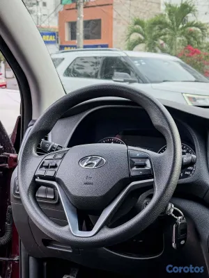 2016 Hyundai Tucson — foto 7 / 15