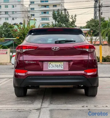 2016 Hyundai Tucson — foto 10 / 15