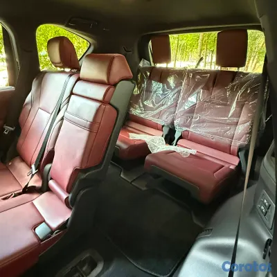 2024 Lexus Lx — foto 9 / 10