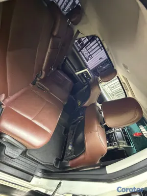 2016 Toyota 4 Runner — foto 5 / 5