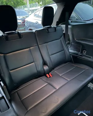 2020 Ford Explorer — foto 8 / 9