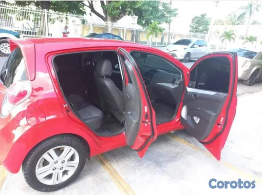 2015 Chevrolet Spark — foto 5 / 6