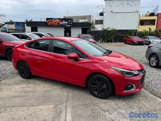 2019 Chevrolet Cruze — foto 3 / 10