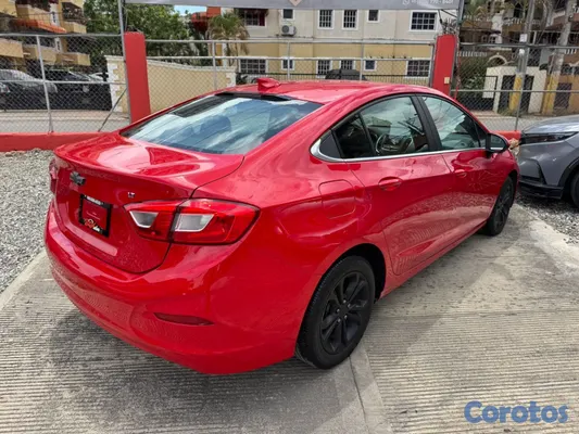 2019 Chevrolet Cruze — foto 6 / 10