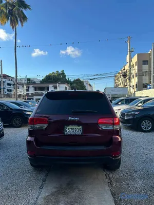 2016 Jeep Grand Cherokee L — foto 4 / 10