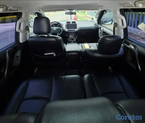 2017 Toyota Prado — foto 2 / 4