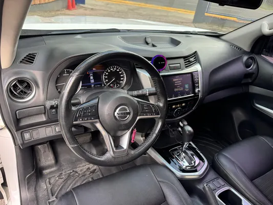 2023 Nissan Frontier — foto 7 / 8