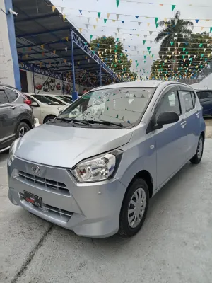 2019 Daihatsu Mira — foto 2 / 10